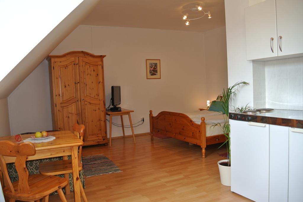 Weingut Primus Suedsteiermark Spielfeld Chambre photo